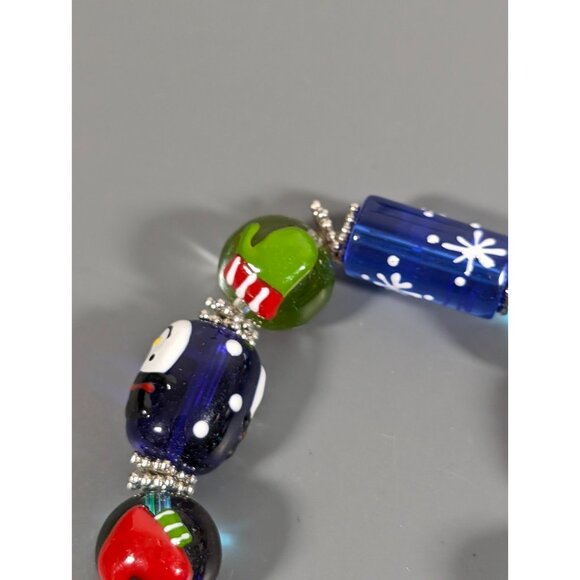 Winter Holiday Glass Stretch Bracelet Blue Green Red Heart Snowman Painted 6.5" - Picture 6 of 8